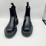 Dr. Martens  2976 Smooth Leather Chelsea Boots Quad Black Size 7 Photo 4