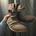 Patagonia  Kula Buckle Performance Espresso Plaid Boots Zipper Suede women’s sz 9 Photo 0