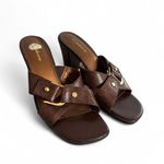 Liz Claiborne VTG. Y2K  BROWN LEATHER BUCKLE STRAPPY HEEL SANDALS‎ 7.5. Photo 3