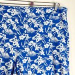 Avenue Plus Size 26 Shorts Blue White Hibiscus Floral Print Tropical 13 Inch 138 Photo 3