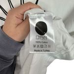 The Flatiron Women’s Crewneck Semi Photo 9