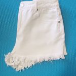 Missguided  Women's White Frayed Hem Shorts Size 8 Photo 5