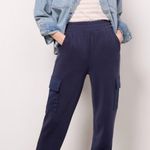 Evereve  Ari Cargo Jogger‎ in Navy Photo 0