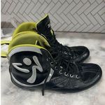 Zumba Fitness High Top Dance Sneakers Black Neon Yellow Women’s Size 7 Photo 0