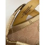 B.O.C. Cersei Gold Pewter Metallic Sandals Size 7 Photo 4