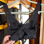 Aerie  Offline Soutien Maxima Mesh Criss Cross Black Sports Bra Size Medium Photo 1