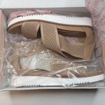 Easy Spirit Women's Wander Lightweight Strappy Wide Width Sandals- Size 8 Photo 7