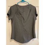 All In Motion Gray Athletic T-Shirt Activewear Top Short Sleeve Size M Photo 4