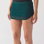 Lululemon  Hotty Hot Skirt Deep Green size 6 Photo 0