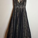 Nina Canacci nude and black lacy plunge neck formal dress 9140 Size 10 Photo 4