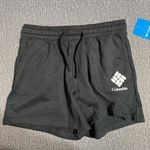 Columbia Women’s Trek French Terry Shorts Photo 3