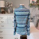 Nike  Pro Dri Fit Pullover Blue Print Athletic Top Womens Performance Photo 11