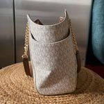 Michael Kors Purse Photo 2