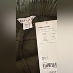 Athleta Farallon Pant green size XS tall XST NWT Photo 2