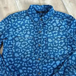 NEW G.I.L.I. Printed Denim Button Front Top Animal Print Spots Sz S Blue Photo 3