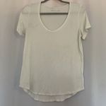American Eagle White Scoop Neck Tee Photo 0