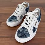 Guess Denim Sneakers Women's 6.5M Casual Lace Up Low Top Rhinestone Accents Photo 2