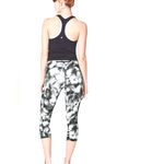 Lululemon Speed Up Crop 21" Blush Blossom Alpine White Black Blue Size 8 Photo 1