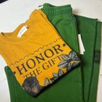 Honor The Gift Women's M Mustard Graphic T Shirt Panther Stamp Streetwear Yellow Size M Photo 8