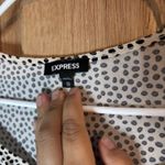 EXPRESS  Black and White Fitted Short Sleeve Blouse size XS  Photo 1