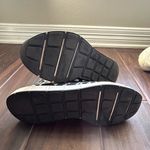 Skechers Womens Size 7 73873 Goldie Never Tell Boot Leather Olive Green EUC Photo 5