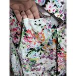 Violet+Claire Violet & Claire Floral Blouse Women's Medium Button Front Pocket 3/4 Sleeve Top Photo 3