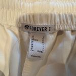 Forever 21 Womens Mid Rise Running Short-Juniors white green trim size L NWT Photo 5