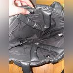 Black medium sized puffer bag Photo 2