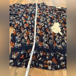 POLWoven print top.Round neck, 1/2 sleeve,front neck tie closurew/tassels,sizeL Photo 6