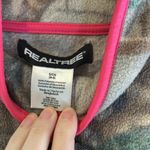 Real tree camouflage pink trimmed zip up fleece jacket Photo 2