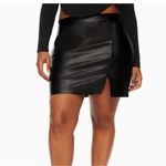 Wilfred Aritzia  black  patio mini skirt size 4 Photo 1