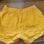 Old Navy High-Waisted Linen-Blend Shorts for Women -- 3.5-inch inseam Photo 2