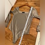 House of Harlow 1960 Bodysuit Square Neck Long Sleeve Gold Size M Photo 8