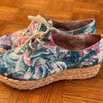 Via Mediterranean by Veletto lace up leather espadrille shoes size 40 Blue Photo 2