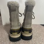Sorel Women’s Caribou boot size 6 Photo 7