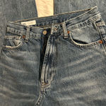 ZARA High-Waisted Jeans Photo 0