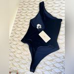 Fabletics NWT Gigi Velour One Shoulder Thong Bodysuit in Navy Blue Size M Photo 4
