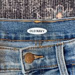 Old Navy High-Waist Classic Denim Rolled Hem Women's Light Wash Shorts Size 8 Photo 5