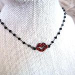 22 Threads Brand New Lips Choker Photo 0