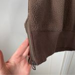 Varley  Roselle Half Zip Fleece Sweatshirt Size XL Deep Mahogany Brown Sherpa Photo 6