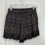 Anthropologie  Kimchi Blue Medium Black Floral Lace Shorts with Pockets Photo 6