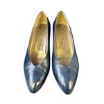 Amalfi Women's Navy Blue Vintage Leather Pumps Size 10B Photo 1