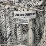 Alfred Dunner Black and Gray Snakeskin Shirt Jacket Size 10 Photo 1