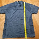 Gilly Hicks Women’s Short Sleeve T-shirt Gray XS EUC Activewear Athleisure Gym Photo 8