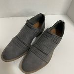 Indigo Soul  Gray Shredded Ankle Booties Size 9 Photo 4