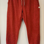 Vuori Women's  Jogger in Rust size XS Photo 0