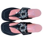 Donald Pliner Louise66 Patent Leather Croc Embossed Heeled Sandals Size 9 Black Photo 4