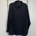 Bloomchic NWOT Women’s Black Cut Out Side Long Button Down Shirt Plus Size 3X Photo 0