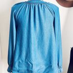 simply styled 🦋Chambray Top🦋 Photo 2