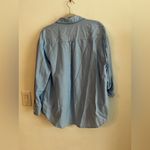 Old Navy  Women’s Boyfriend Shirt 100% Cotton Blue Size Small Long Sleeve Photo 1